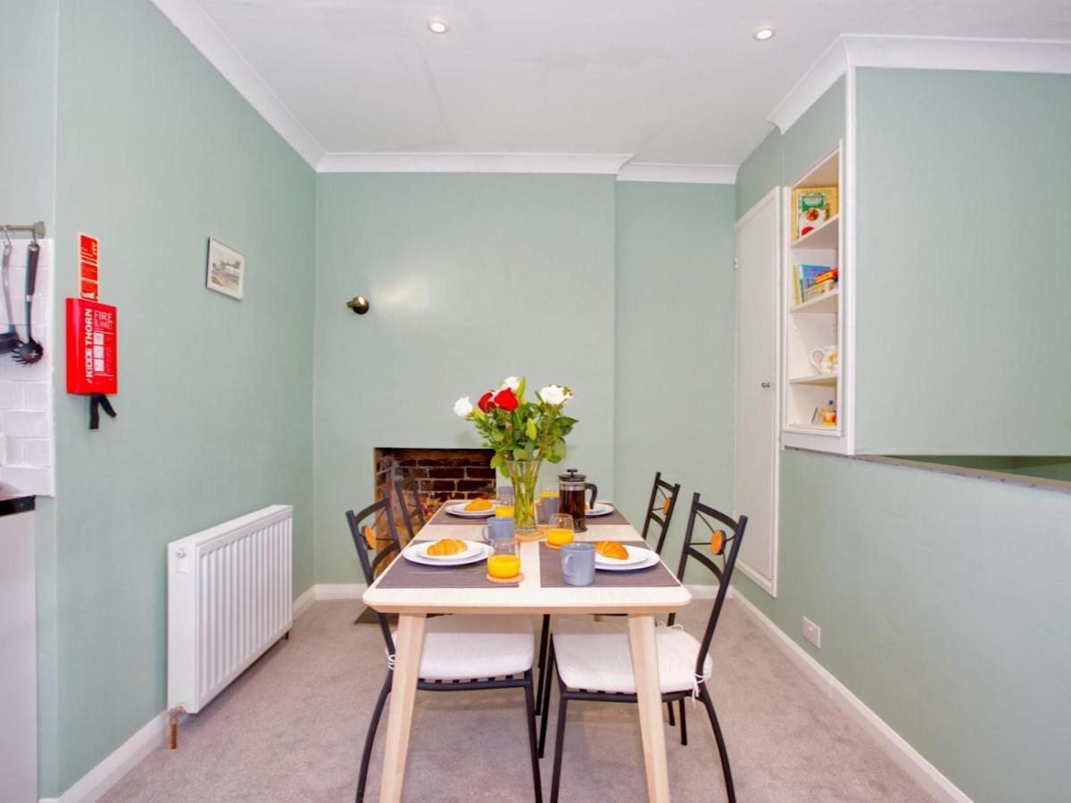 Pass The Keys Lovely 2-Bed Apartment Colyton Near Jurassic Coast Екстер'єр фото